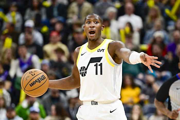 Nov 25, 2023; Salt Lake City, Utah, USA; Utah Jazz guard Kris Dunn (11) calls a play against the New Orleans Pelicans during the first half at Delta Center